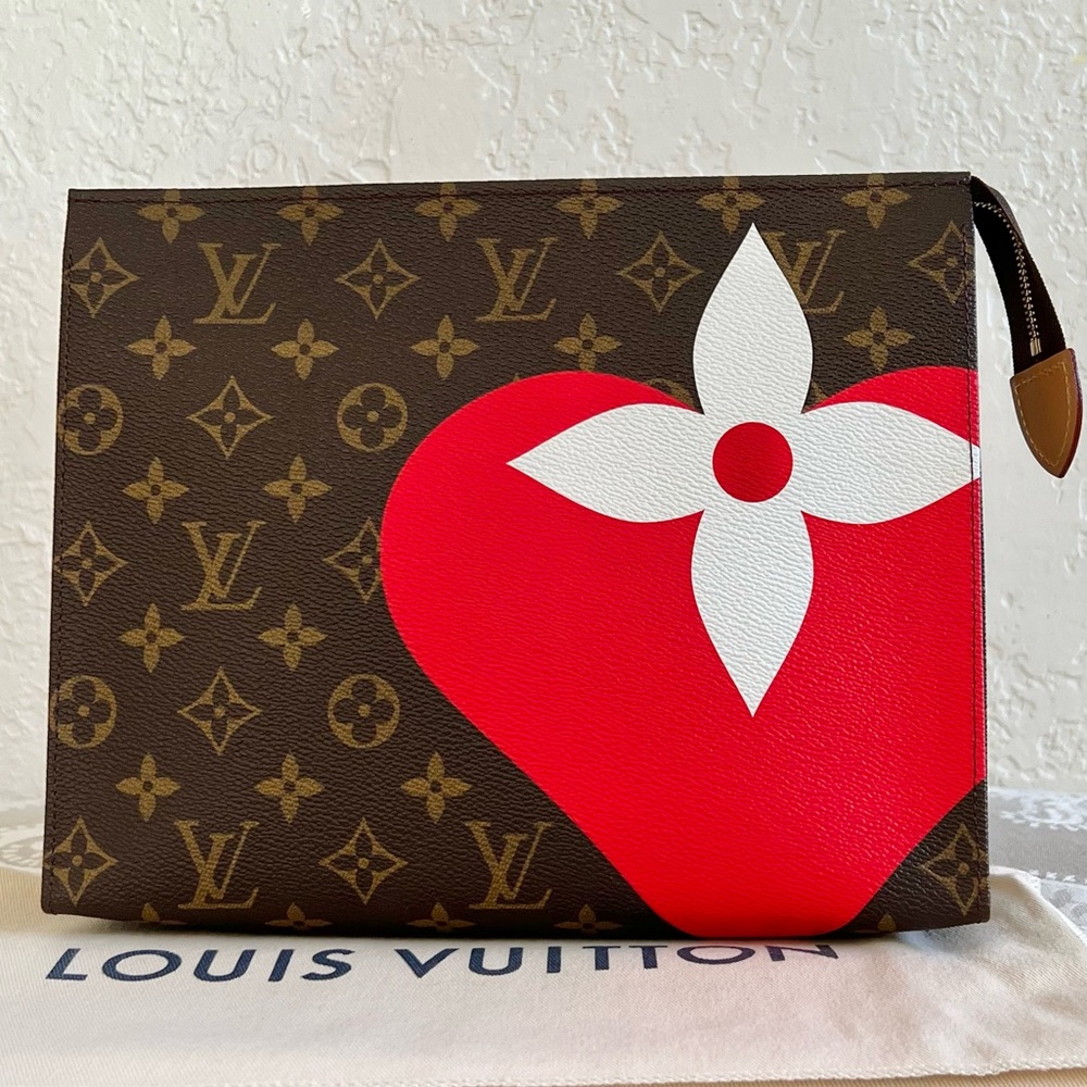 Louis Vuitton Monogram Game On Toiletry Pouch 26
